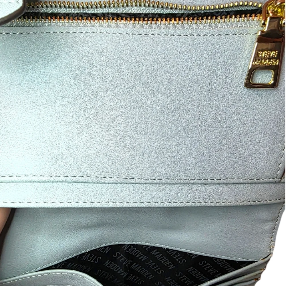 Steve Madden chic functional